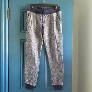 SO joggers